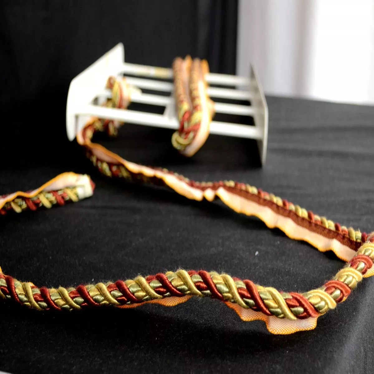 401-580-red-gold-lip-cord 401 580 Red Gold Lip Cord