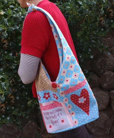 Beauty of a Flower Carry Bag