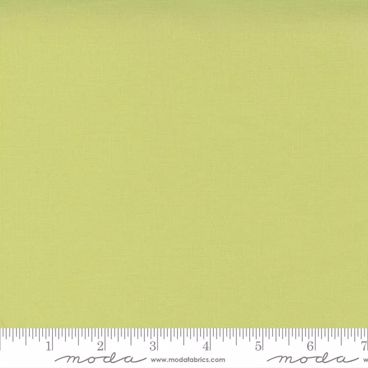 Bella Solids Light Lime 9900 100 Moda #1