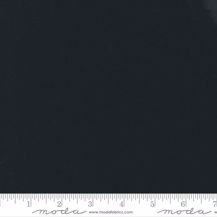Bella Solids Super Black 9900 96 Moda #1