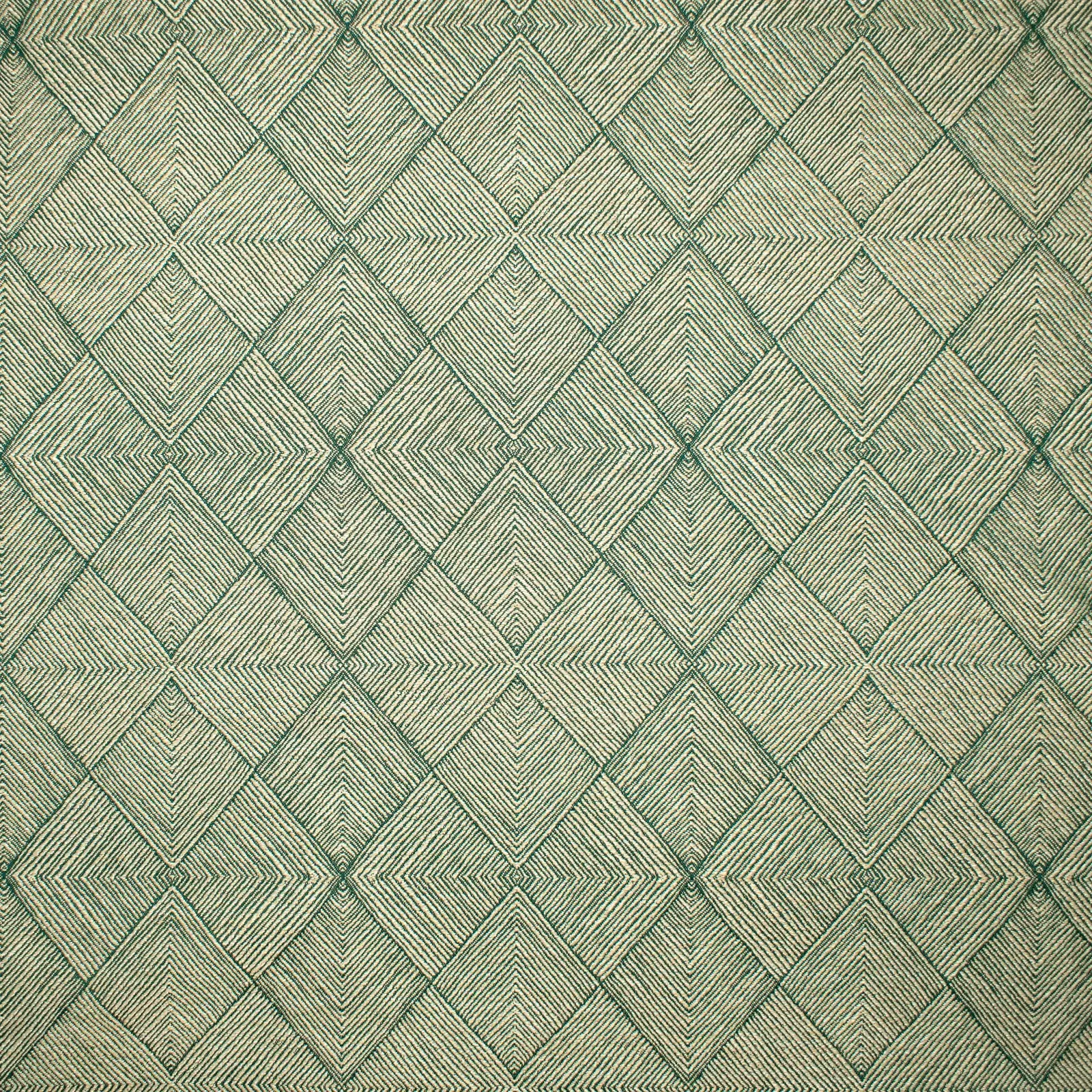 Diamondback F1671 Peacock