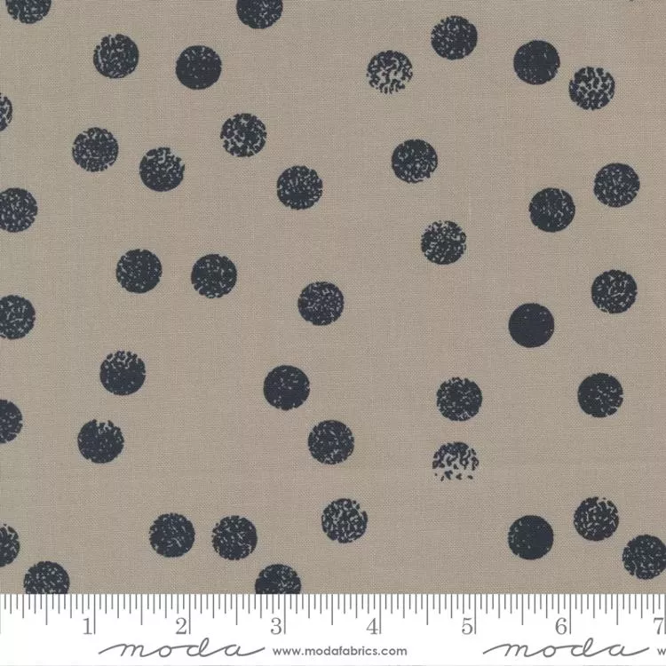 Filigree Stone Black 1813 16 Moda #1