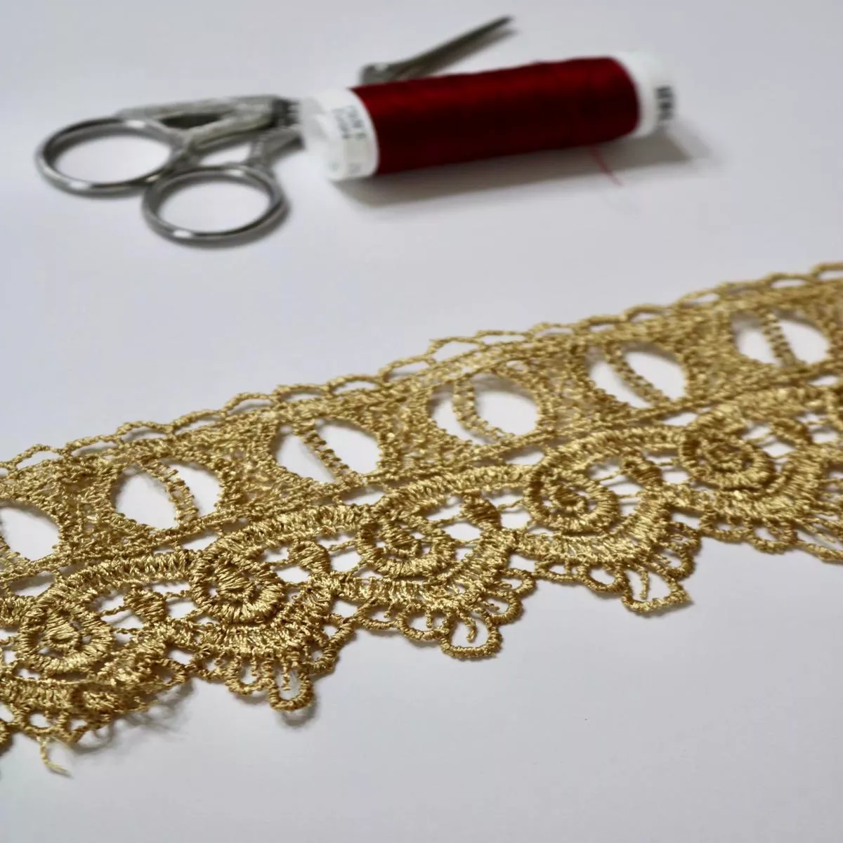 gold-2-75-wide-venice-trim Gold 2.75″ Wide Venice Trim