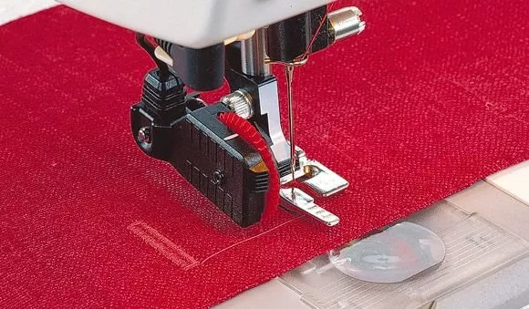 husqvarna-viking-sensor-one-step-buttonhole-foot Husqvarna Viking Sensor One Step Buttonhole Foot