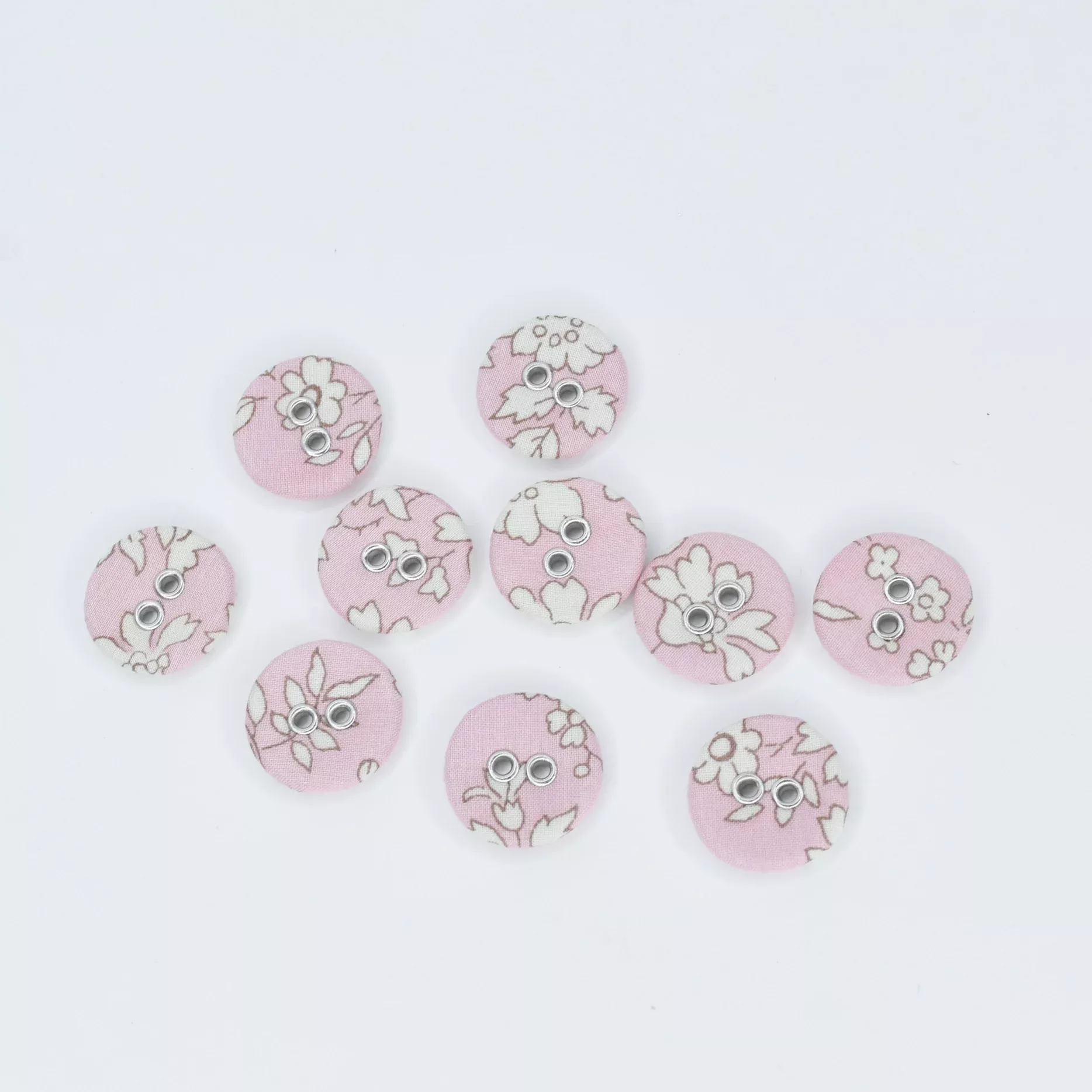 Liberty Button 16mm Capel S