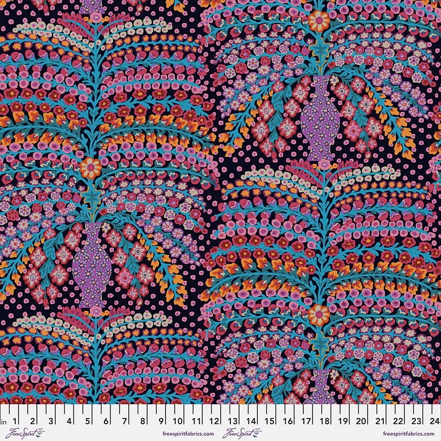 Persian Vase - Black || Kaffe: 85 And Fabulous