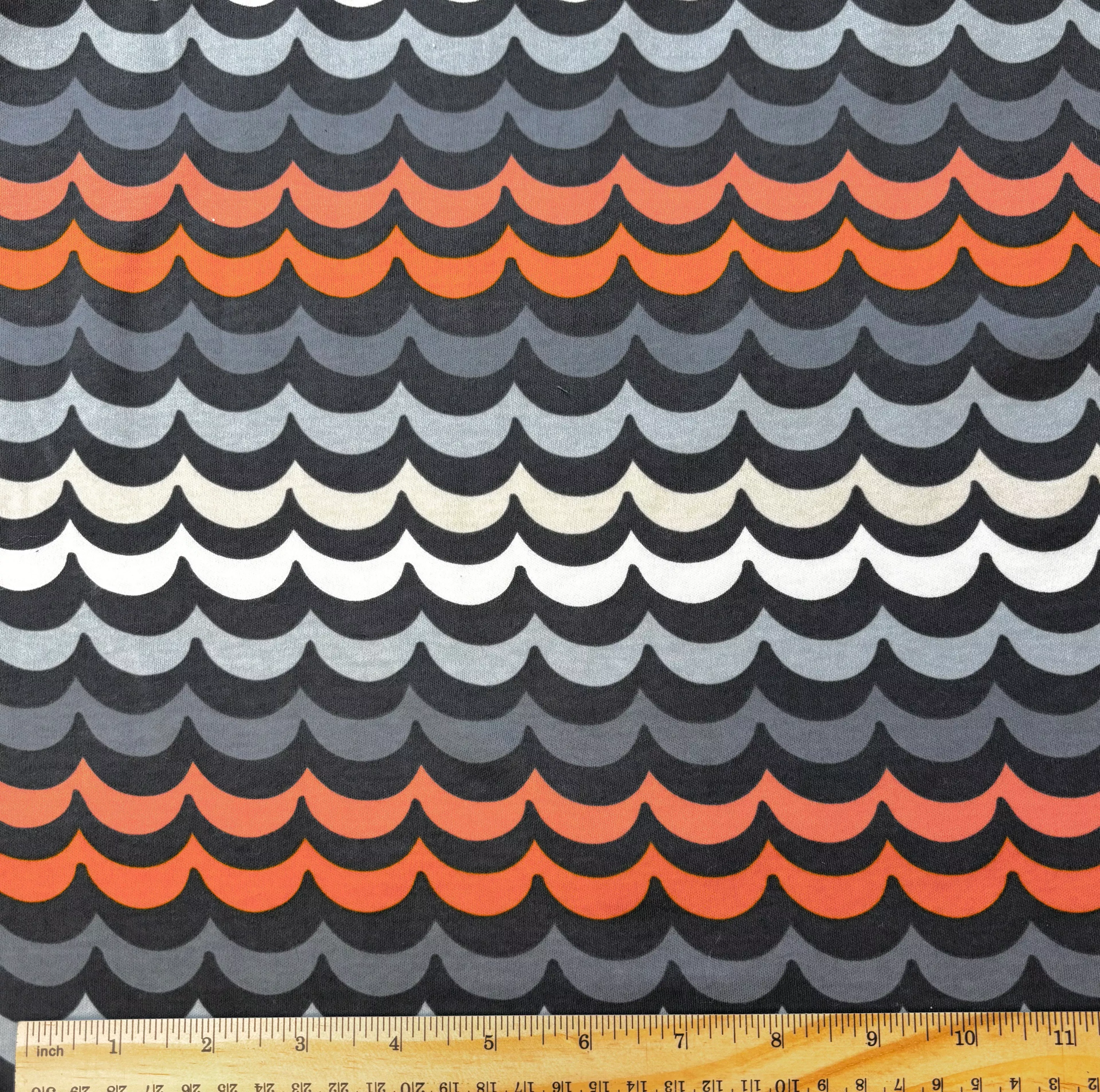 Pop Waves Interlock