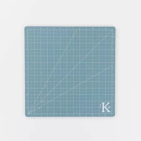 Rotating Cutting Mat