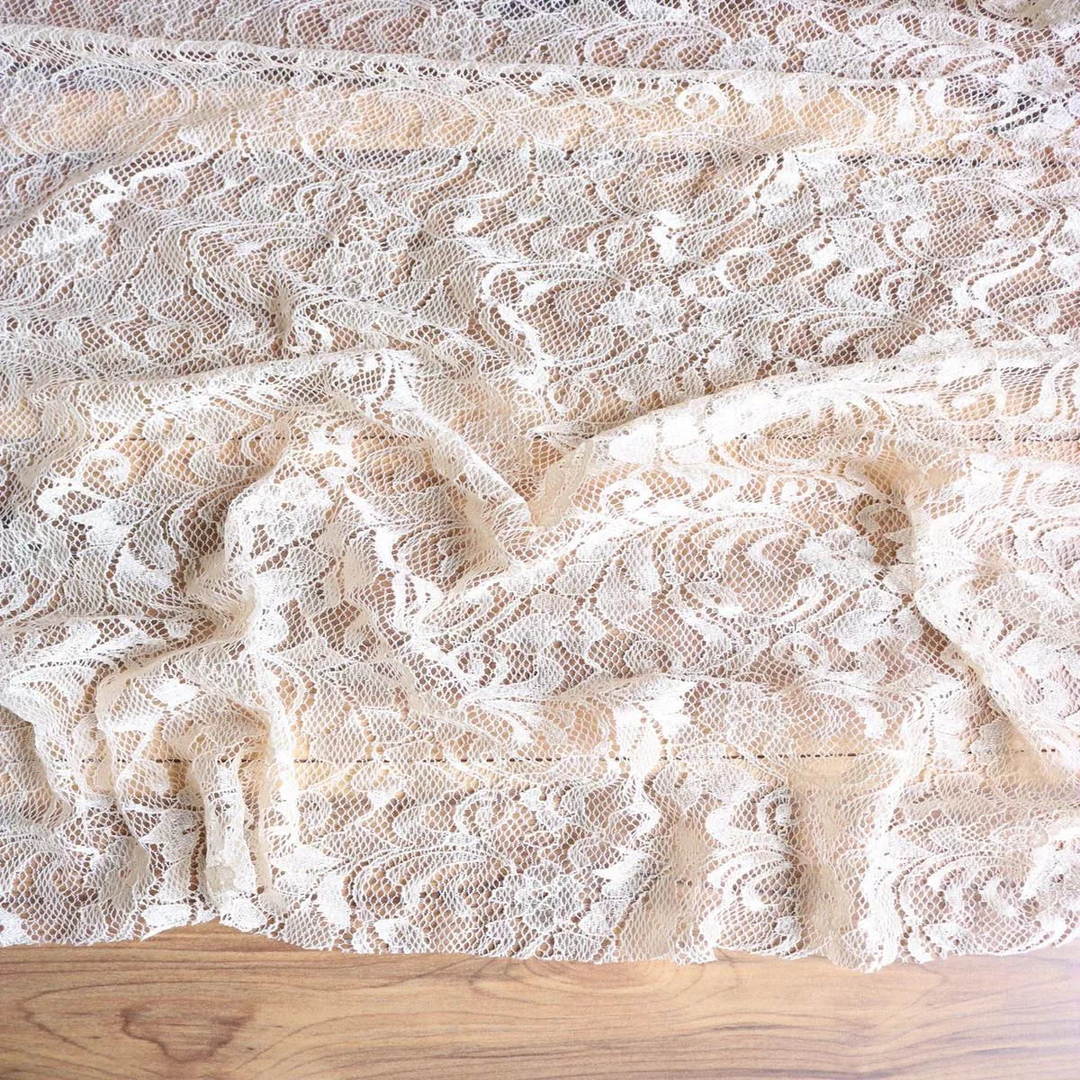 Sand Stretch Lace