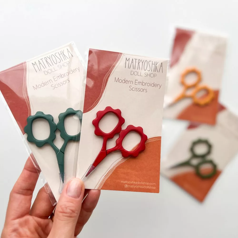 tiny-embroidery-flower-scissors-assorted-colors Tiny Embroidery Flower Scissors, Assorted Colors