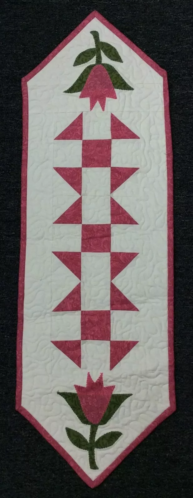tulip-table-runner-10-x-30-1-2 Tulip Table Runner 10" x 30 1/2"